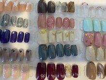 数種類の中からの定額designを選んでいただきます。