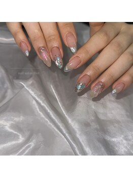 ビエル(Biel)/マーメイドネイル