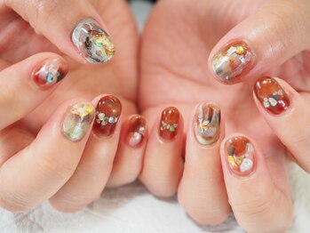 ネイルサロン ユーズ(USE.)/ぷっくりマグネットdesign