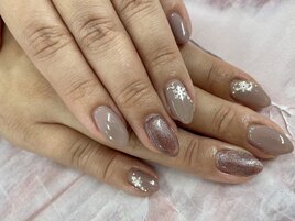 【春井】冬のマグネットネイル