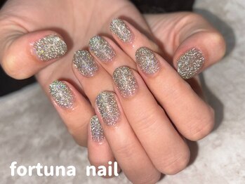 フォルトゥーナ 神田(Fortuna)/キラキラフラッシュネイル/神田