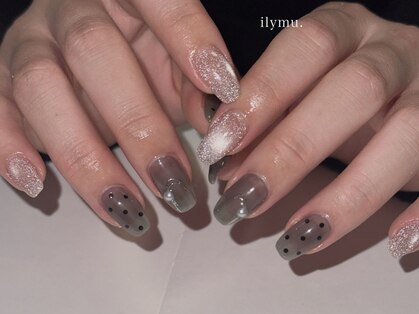 リミュー(ilymu.)の写真