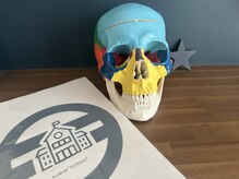 モマ(moma)/スクール