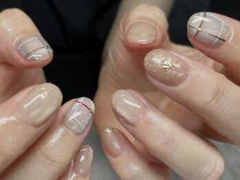 ロナネイル(RONA NAILS)/
