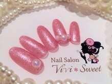 ネイルサロン ヴィヴィスウィート(Nail Salon Vivi Sweet)/パールシンプル可愛いネイル
