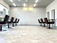 トータルビューティー ブレイクグラシアス 一宮店(TOTAL BEAUTY BREK GRACIAS)の雰囲気（美容室と併設で、髪も同日施術が可能！#パリジェンヌ#マツエク）