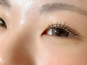 アフター(After)の写真/【大流行！パリジェンヌラッシュ導入★】自まつげ派さんの印象的なナチュラルアイ作りに◎モチの良さ抜群♪
