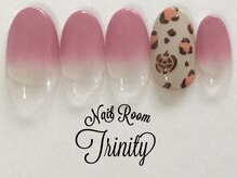 ネイルルーム トリニティ(Nail Room Trinity)/150種類以上選べるアート付