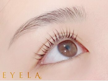まつげエクステ専門店 アイラ 沼津店(EYELA)の写真/【美眉毛＆黄金比★】アイブロウスタイリング（メイク込）で理想の眉毛を実現！まつげパーマとのSETも◎