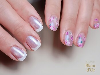 フレンチ&小花デザイン