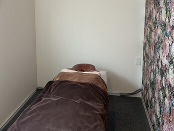 せざき整体院の写真/【完全個室/駐車場10台完備】肩こりや腰痛、産後の骨盤のズレが気になる方は是非ご来店ください！