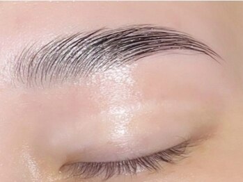 マシェリ(Ma Cherie)の写真/お顔の第一印象は眉で決まる★次世代眉毛パーマ【ハリウッドブロウリフト】で垢抜け♪メイクの時短にも◎