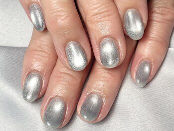 ヘアーアンドネイル ルシア(Hair&Nail Lucia)/新色マグネットネイル！（10番）