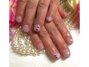 お気軽ビューティエーヴィヒ(Ewig)/大人シンプルネイル♪