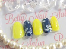 ベティ(Betty)/フラワー