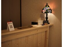 ウミ(umi)の雰囲気（温かみのある木製インテリア♪）