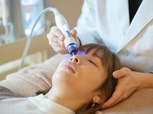 丁寧なカウンセリングを元に、小顔毛穴レスに導きます☆