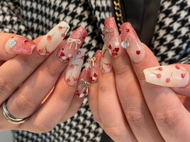 さくらんぼネイル