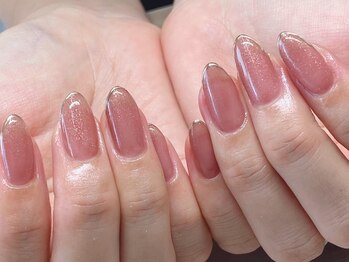 ディシェル(D cier)の写真/シンプルだからこそ技術が光る！どんなシーンにも合う上品な大人の美爪に仕上げます♪持ち込みデザイン可◎