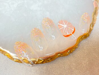 ルアナ(Luana.)/ぷっくりオレンジネイル