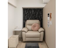 エミナル 恵比寿(EMINAL)の雰囲気（落ち着いた半個室でゆっくりお過ごしいただけます♪）