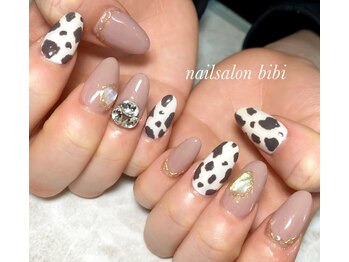 ネイルサロン ビビ(bibi)/牛柄ネイル♪
