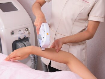 サロン ド セレジェの写真/丁寧なカウンセリング&施術で脱毛が初めての方にも◎お肌に優しい最新機器で、痛みも少なくスピーディー♪
