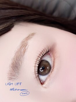 メル(meru)/lash lift (まつ毛パーマ)