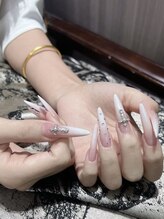 Shiori Nailsalon　持ち込み・長さだしサロン/長さだし｜クロムネイル