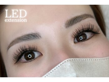 イルム(ILUM.)/LEDエクステ