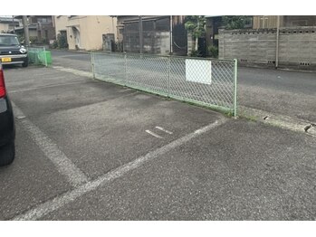 アイモア 春日井店(eye mor.)/店舗横の駐車場です『11番』