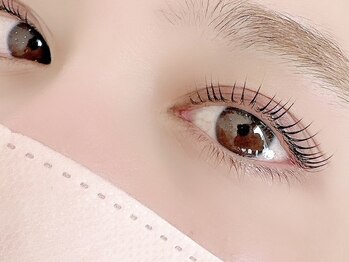 モアナ(Moana)の写真/ビューラーいらずの自然で可愛いまつげになれる♪派手過ぎないキレイなお目元になりたい方におすすめ＊