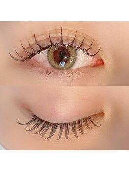 バタフライ 東戸塚店の写真/圧倒的人気メニュー♪【フラットラッシュを用いた新技法バインドロック】まつ毛の存在感を出したい方に◎