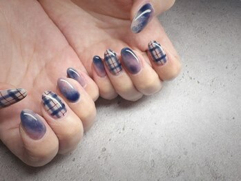 ナナネイル(7.Nail)/#チェックネイル