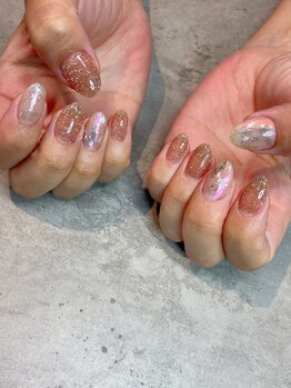 エム(em)/新色フラッシュ×新色ホロ