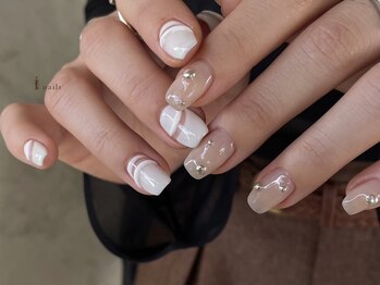 アイネイルズ 吉祥寺店(I nails)/モードぷっくりシンプル白