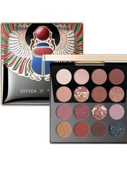 エジプト柄アイシャドウ入荷