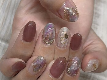 カラーズ(colors.)/くすみ×奥行×ニュアンス。