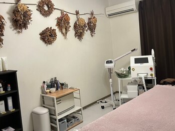 エース(Ace)の写真/《春日エリアで支持されて12年》明るくポジティブなオーナーが届ける、心も軽くなる隠れ家サロン☆駐車場◎