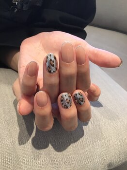 アイラッシュグラム(Eyelash glam)/ヒョウ柄ネイル