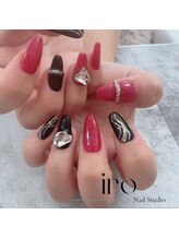 イロ(iro)/レッド×ブラックネイル