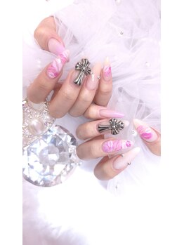 ラズリ(Lazuri)/リップネイル