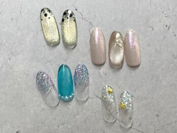 ティアラ(TIARA)の写真/≪指名料込7700円≫最旬定額ネイルはハンド&フットをお揃いで！飽きる事なく毎月ネイルが楽しめる♪