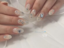 エア(ea)/宝石ネイル