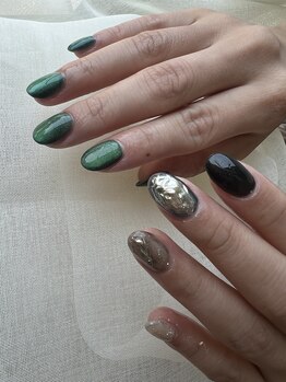 エードット(A.)/