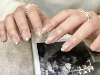アミティー(amity)の写真/【初回オフ&Wケア付】さりげない仕草に艶めきを加えて、大人上品な美しい指先へ
