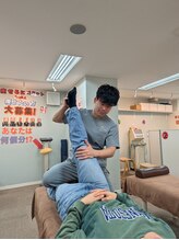 サンライズ鍼灸整骨院 豊中本院/施術風景・マッサージ