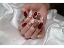 ネイルサロン R/スタイリングコース　8030円