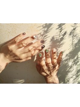 シンプル系（オフィス・日常）が得意