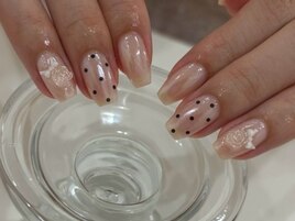ドット×3Dローズネイル